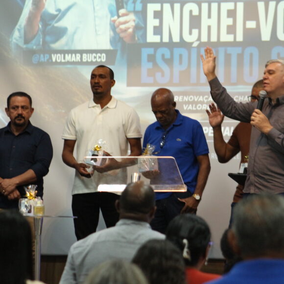 IMG_7993 Conferência – Enchei-vos do Espirito Santo